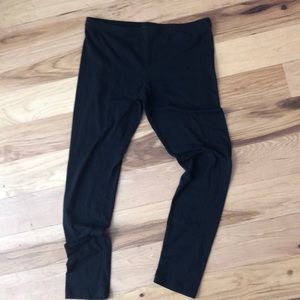 Black leggings